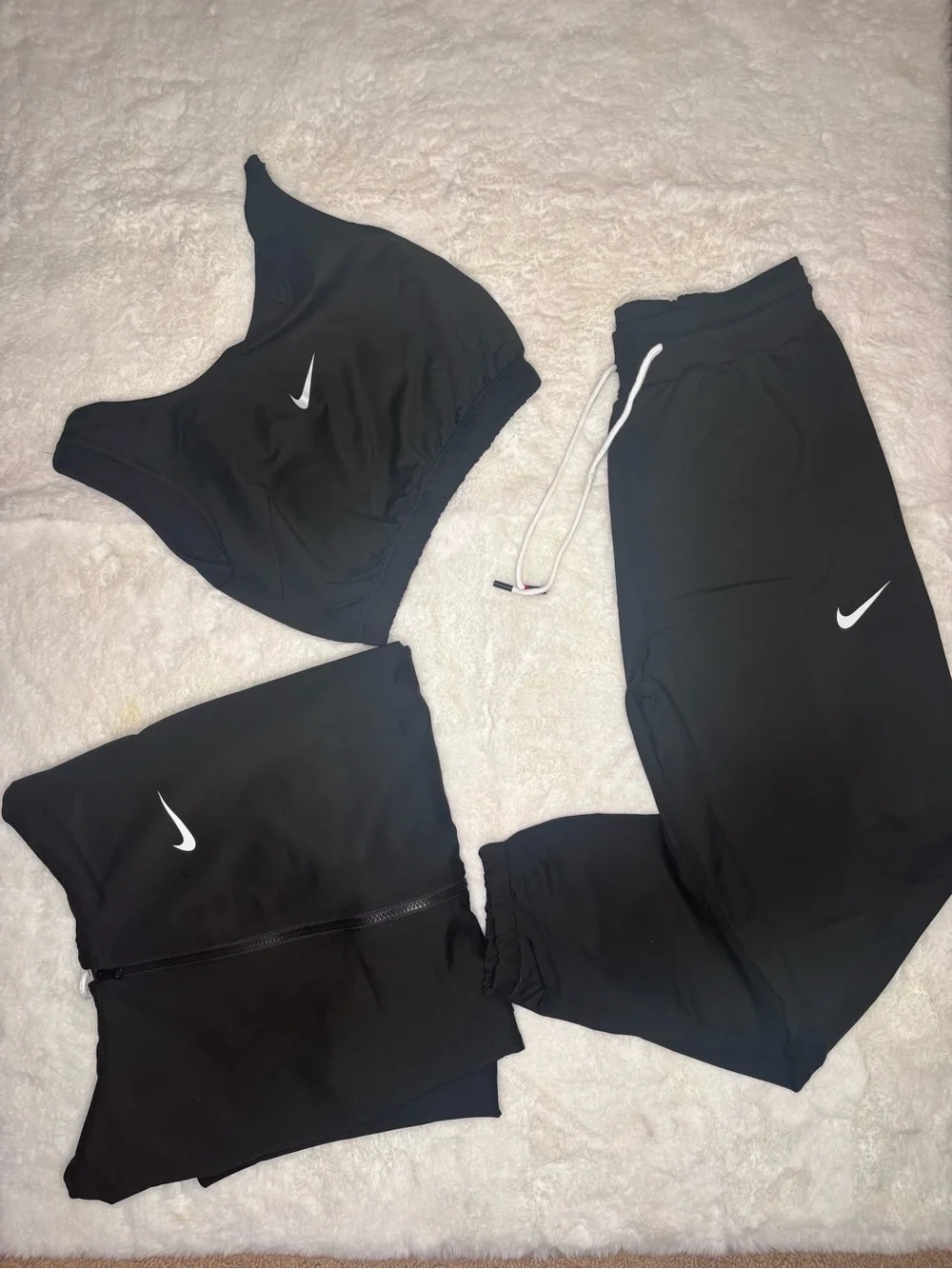Nike Black Athletic Joggers 3 piece set - Picture 1 of 4
